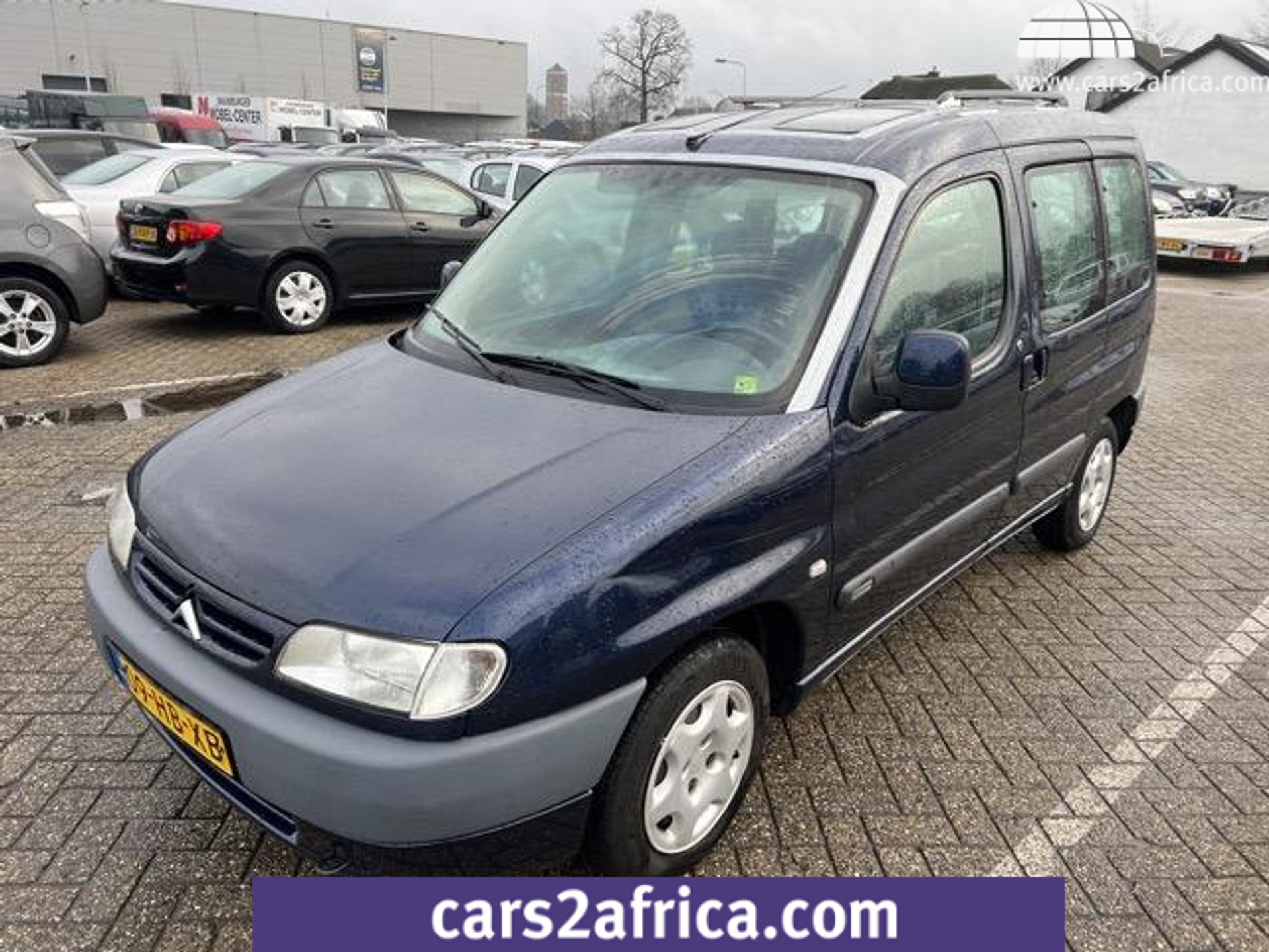 54845657-18.jpg