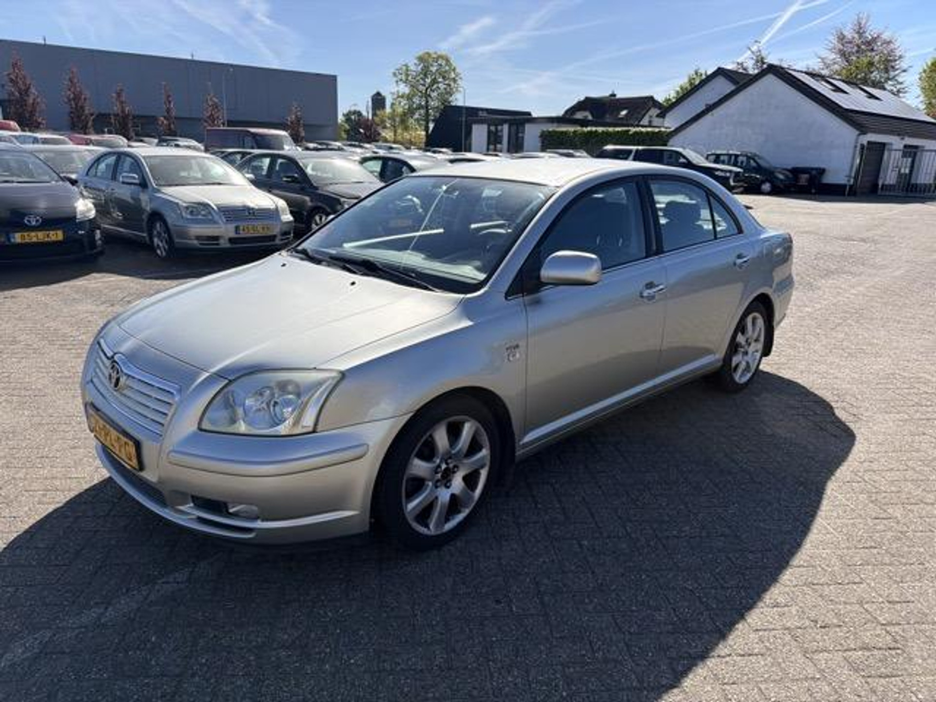 52301591-19.jpg